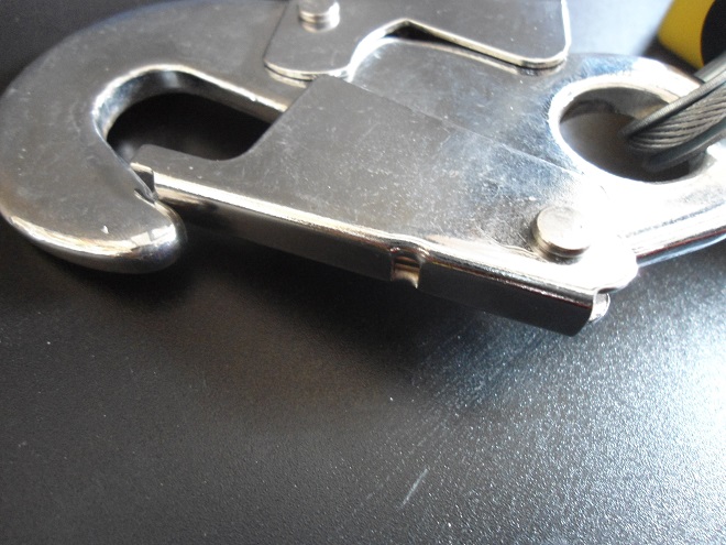 救援三腳架.jpg 救援三腳架.jpg