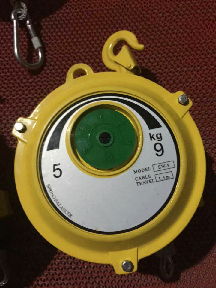 22-30kg彈簧平衡器實拍.jpg 22-30kg彈簧平衡器實拍.jpg